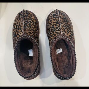 UGG Tasman Caspian Women's Leopard Print Mules, women 9, never worn outside